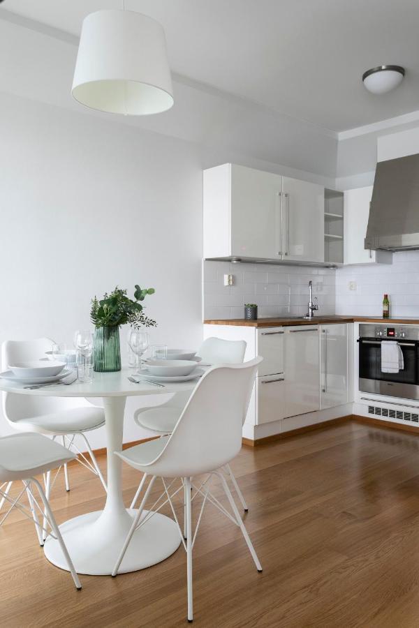 2Ndhomes Luxury Kamppi Center Apartment With Spa And Terrace Helsinki Exterior photo